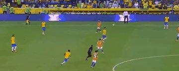 1660980803178048435.gif casemiro fred 1.gif
